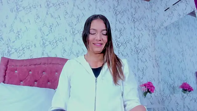 Mia Malkovaa  online show from 02-16-26, 04:25