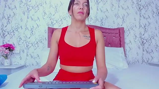 Mia Malkovaa  online show from 02-18-26, 05:31