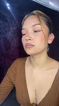 baby lizy online show from 02-06-25, 07:51