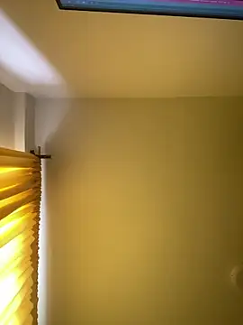 baby lizy online show from 11-04-25, 06:29