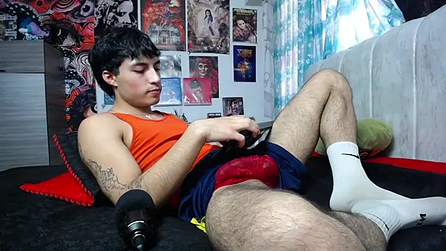 Snapshot of dylan_fun18 chatting on 06-02-26, 10:12 dylan fun18 online show from 06-02-26, 10:12
