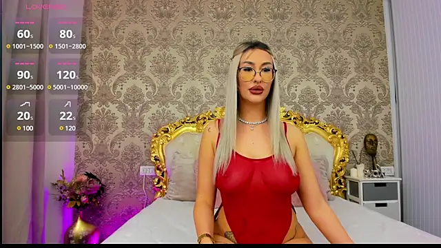 Snapshot of JulieBigAssx chatting on 01-25-25, 06:35 JulieBigAssx online show from 01-25-25, 06:35