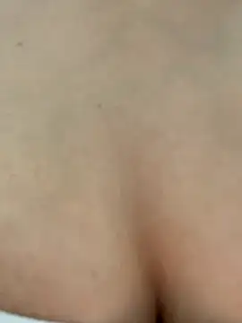 Snapshot of psilybaby chatting on 09-19-25, 04:03 psilybaby online show from 09-19-25, 04:03