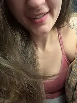 Snapshot of psilybaby chatting on 02-03-26, 06:40 psilybaby online show from 02-03-26, 06:40