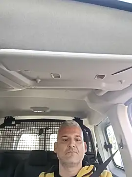 Snapshot of Holaluz2 chatting on 11-21-25, 02:49 Holaluz2 online show from 11-21-25, 02:49