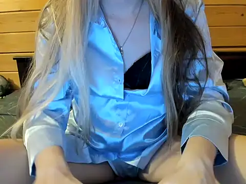 Cookiecutey online show from 03-06-26, 08:16