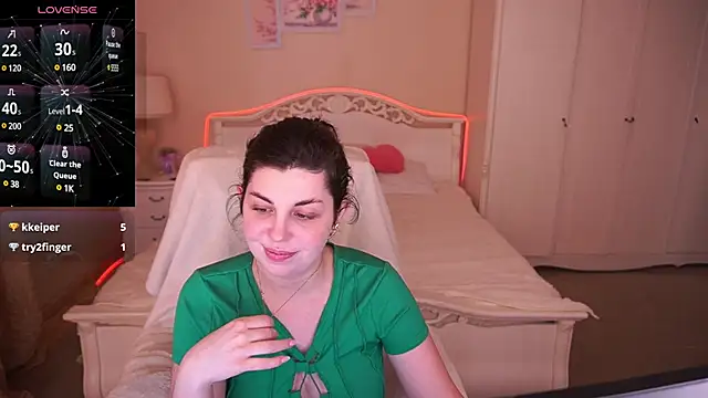 Snapshot of MirandaWong chatting on 01-26-25, 09:29 MirandaWong online show from 01-26-25, 09:29