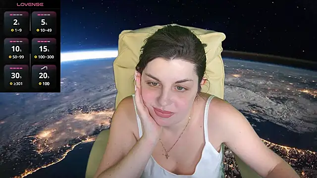 Snapshot of MirandaWong chatting on 02-23-25, 09:55 MirandaWong online show from 02-23-25, 09:55