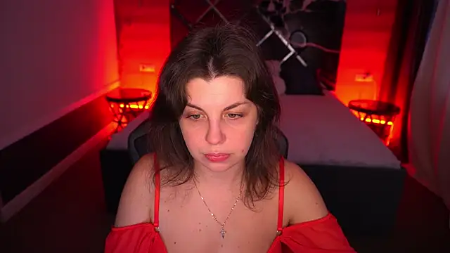 Snapshot of MirandaWong chatting on 10-28-25, 06:50 MirandaWong online show from 10-28-25, 06:50