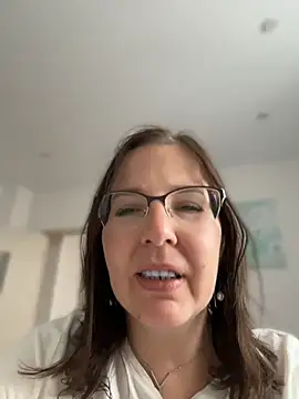 Snapshot of B_Bonya_m chatting on 07-17-26, 04:19 B Bonya m online show from 07-17-26, 04:19