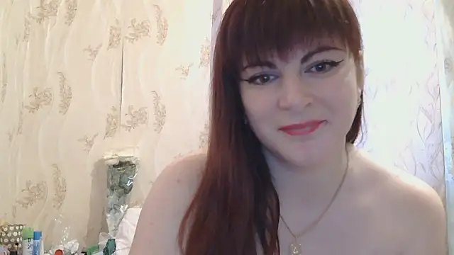 Snapshot of StarandMoon chatting on 12-24-24, 12:55 StarandMoon online show from 12-24-24, 12:55