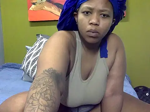 Snapshot of GoldenPussyXOXO chatting on 12-03-25, 11:58 GoldenPussyXOXO online show from 12-03-25, 11:58