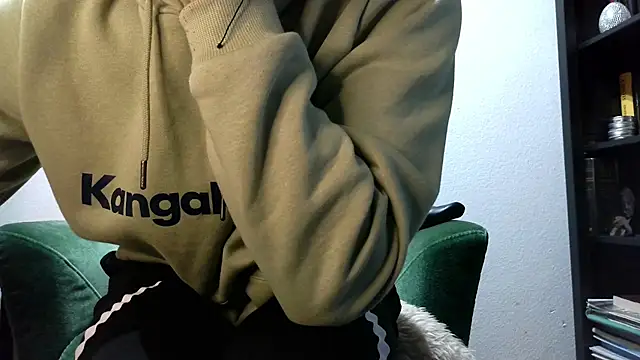 calioppe01 online show from 02-11-26, 10:31