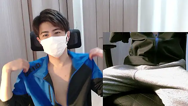 Snapshot of ryota_kkk chatting on 12-21-25, 02:13 ryota kkk online show from 12-21-25, 02:13