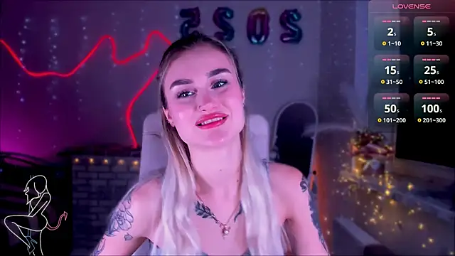 Snapshot of _Ravenaa chatting on 01-20-25, 05:06 Ravenaa online show from 01-20-25, 05:06