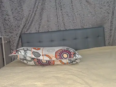 Soe Lara online show from 04-15-26, 11:28