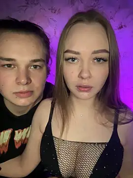 Snapshot of Family-Mm1 chatting on 02-07-26, 08:34 Family-Mm1 online show from 02-07-26, 08:34