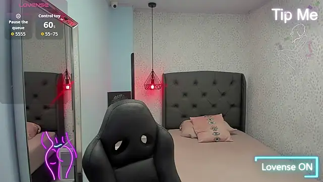 MAGNOLEROY online show from 10-08-25, 12:47