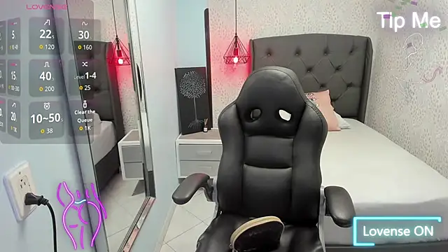 MAGNOLEROY online show from 10-11-25, 12:58