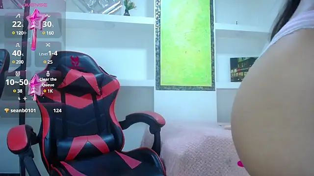 Snapshot of Catalehia_Milk chatting on 01-27-25, 11:43 Catalehia Milk online show from 01-27-25, 11:43