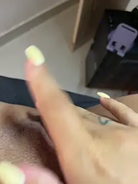 MARYADSUARD online show from 04-17-26, 07:39