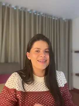 Snapshot of Alice_Biel chatting on 06-02-26, 01:02 Alice Biel online show from 06-02-26, 01:02