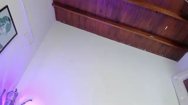 Snapshot of Sofi_Vasquez chatting on 12-10-24, 12:39 Sofi Vasquez online show from 12-10-24, 12:39