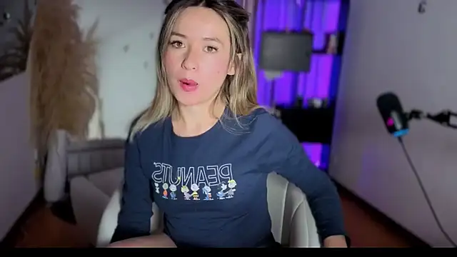 Snapshot of sexfire_lalita chatting on 01-15-26, 09:51 sexfire lalita online show from 01-15-26, 09:51