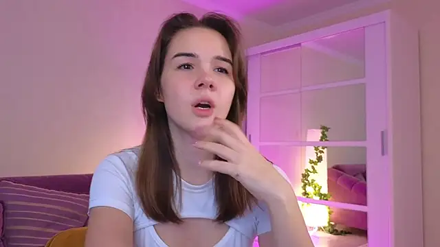 LindaRobertz online show from 02-05-25, 12:49