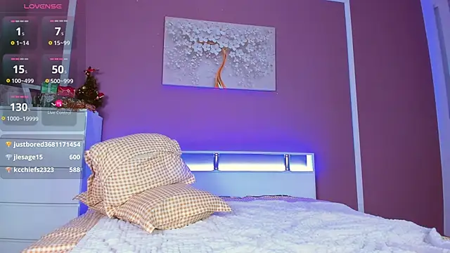 Snapshot of Liza_Mills chatting on 01-06-25, 04:13 Liza Mills online show from 01-06-25, 04:13