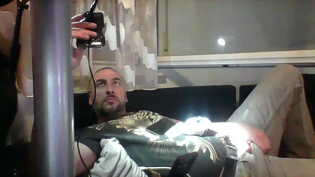 Snapshot of NewyorkDimi chatting on 07-10-26, 02:27 NewyorkDimi online show from 07-10-26, 02:27