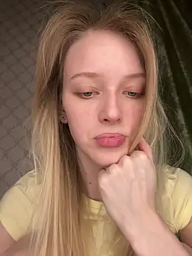 Evvie Summn1 online show from 02-01-26, 02:37