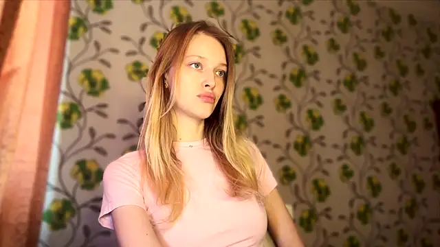 Evvie Summn1 online show from 03-23-26, 09:35