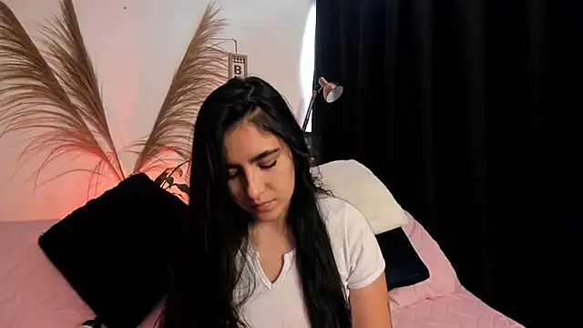 Snapshot of Serenity_Day chatting on 10-12-25, 06:51 Serenity Day online show from 10-12-25, 06:51