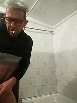 jonyfree1978 online show from 02-19-25, 10:09