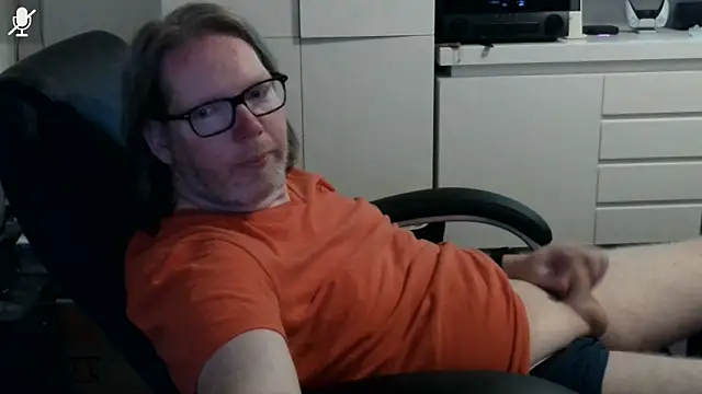 Snapshot of VSteph chatting on 06-17-26, 09:27 VSteph online show from 06-17-26, 09:27