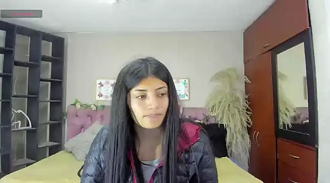 Lia Keen online show from 03-12-25, 08:20