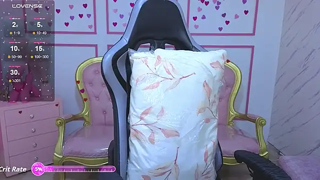 Snapshot of Chinatsu_t chatting on 06-22-26, 01:08 Chinatsu t online show from 06-22-26, 01:08