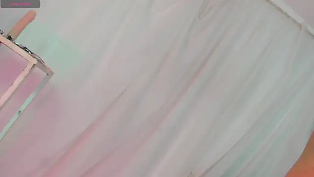 Itsme Daniela online show from 10-06-25, 03:20