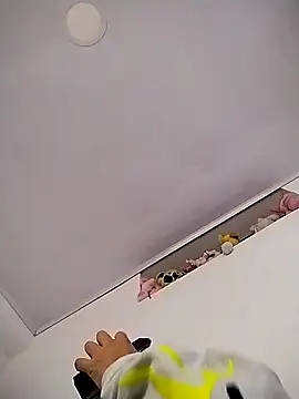 Snapshot of nina_carther chatting on 12-29-24, 11:40 nina carther online show from 12-29-24, 11:40