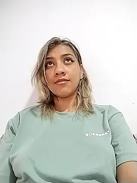 Snapshot of nina_carther chatting on 02-09-25, 01:11 nina carther online show from 02-09-25, 01:11