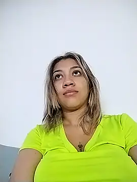 Snapshot of nina_carther chatting on 02-13-25, 12:43 nina carther online show from 02-13-25, 12:43