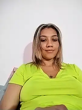 Snapshot of nina_carther chatting on 02-13-25, 03:46 nina carther online show from 02-13-25, 03:46