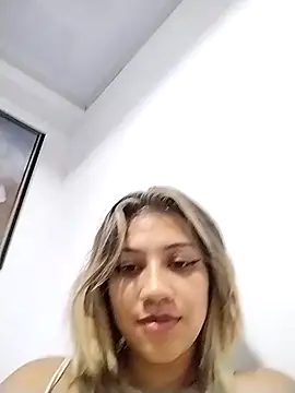 Snapshot of nina_carther chatting on 02-26-25, 12:05 nina carther online show from 02-26-25, 12:05