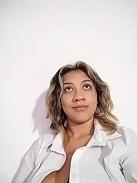 Snapshot of nina_carther chatting on 02-28-25, 11:23 nina carther online show from 02-28-25, 11:23