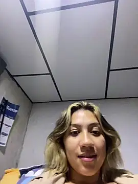 Snapshot of nina_carther chatting on 03-02-25, 12:20 nina carther online show from 03-02-25, 12:20