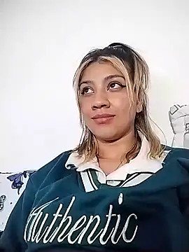 Snapshot of nina_carther chatting on 03-11-25, 10:53 nina carther online show from 03-11-25, 10:53