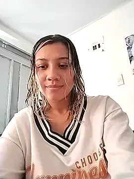 Snapshot of nina_carther chatting on 03-22-25, 04:37 nina carther online show from 03-22-25, 04:37