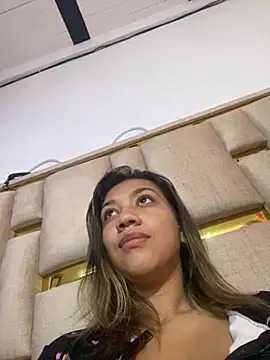 Snapshot of nina_carther chatting on 09-28-25, 11:04 nina carther online show from 09-28-25, 11:04