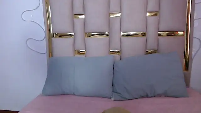 Snapshot of nina_carther chatting on 09-30-25, 11:59 nina carther online show from 09-30-25, 11:59